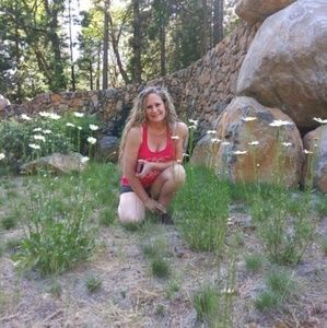 Meet your Posher, Candice